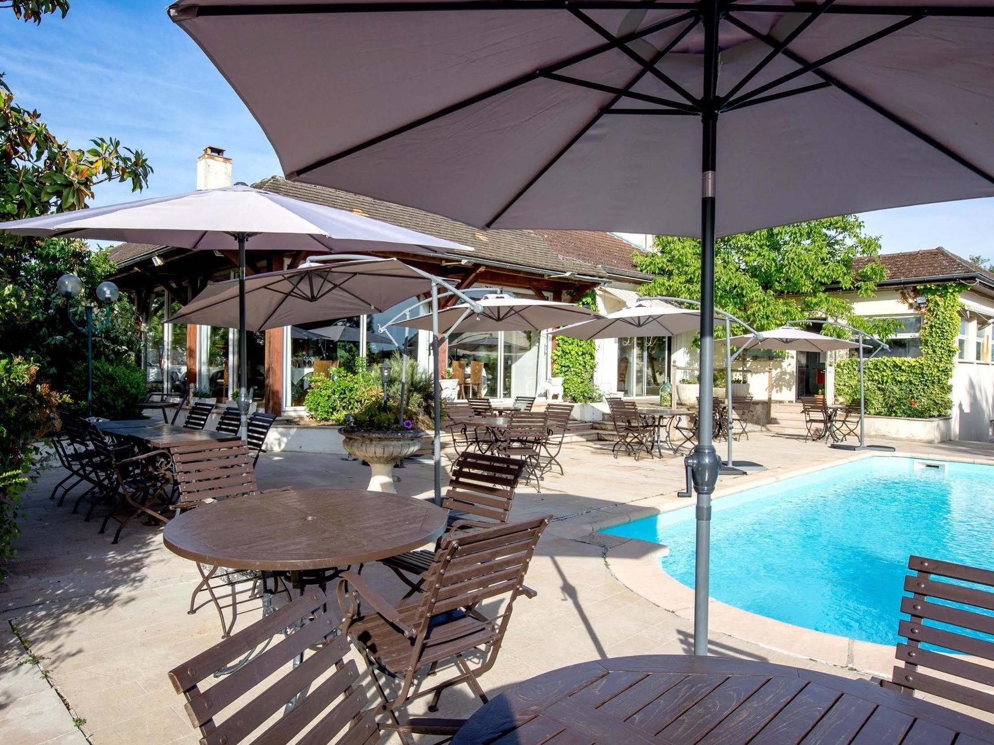 Hotel-Restaurant "La Gremelle" Ladoix-Serrigny Exteriér fotografie